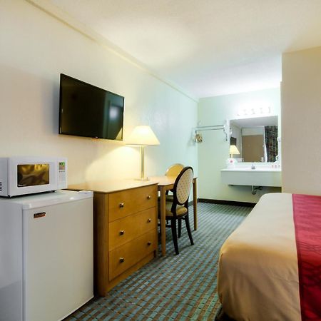 Econo Lodge Shorewood Chambre photo