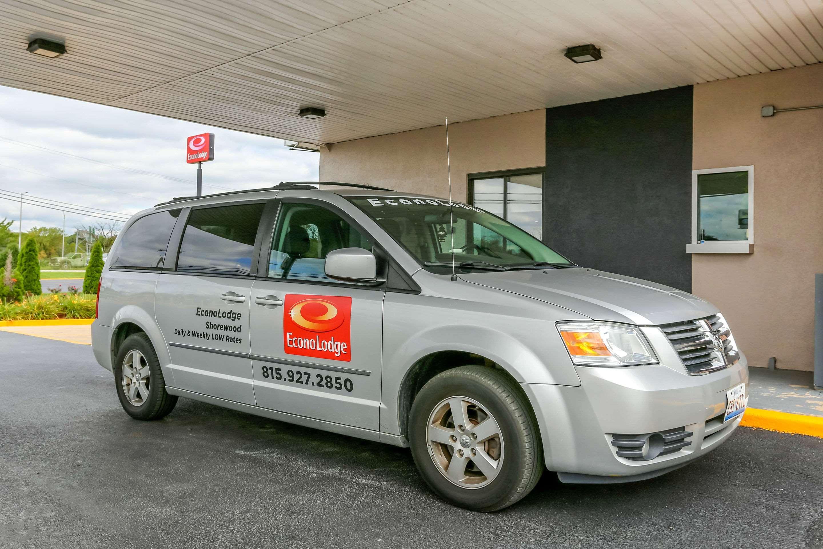 Econo Lodge Shorewood Extérieur photo